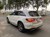 MBA Auto - Bán xe Mercedes GLC300 AMG Model 2018 - Trả trước 650 triệu nhận xe ngay