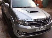 Bán xe Toyota Fortuner 2.5G đời 2016, màu bạc số sàn