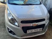 Cần bán lại xe Chevrolet Spark đời 2017, màu bạc số sàn