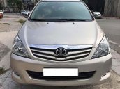 Bán xe Toyota Innova 2011 số sàn, giá tốt