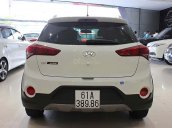 Bán Hyundai i20 Active 2017, màu trắng, xe nhập, số tự động