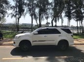 Bán xe Toyota Fortuner TRD Sportivo 4x2 AT sản xuất năm 2016, màu trắng 