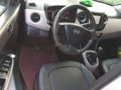 Cần bán Hyundai Grand i10 sản xuất năm 2015, xe nhập