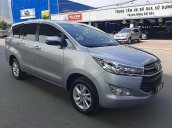 Cần bán Toyota Innova 2.0G AT đời 2017, màu bạc số tự động