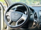 Bán xe Hyundai Tucson đời 2011, màu trắng