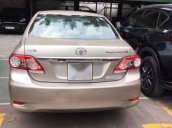 Bán Toyota Corolla Altis đời 2014, màu vàng nâu, giá tốt