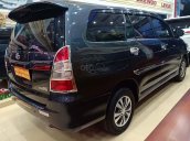 Bán ô tô Toyota Innova 2015, màu xanh lam xe còn mới nguyên