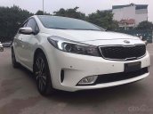 Bán Kia Cerato 1.6AT 2017, màu trắng, 570tr