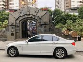 BMW 523i đời 2011 màu trắng, xe đẹp xuất sắc, giá cực êm