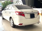 Cần bán xe Toyota Vios 1.5E MT đời 2017, màu trắng, biển SG, giá tốt đi nhanh