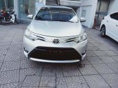 Bán xe Toyota Vios 2017, màu bạc số tự động