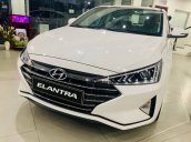 Giảm giá sâu - Hyundai Elantra 1.6 AT đời 2019, màu trắng