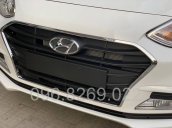 Giao ngay - Giá tốt. Hyundai Grand i10 1.2 MT Sedan đời 2019, màu trắng