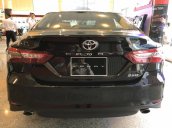 Cần bán Toyota Camry 2.5 Q năm sản xuất 2019, màu đen, có sẵn xe, giao nhanh