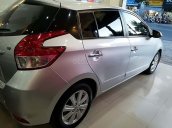 Cần bán xe Toyota Yaris 1.5G năm sản xuất 2015, màu bạc, nhập khẩu nguyên chiếc