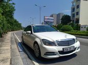 Bán ô tô Mercedes C250 sản xuất 2011, màu trắng, giá tốt, xe cực đẹp