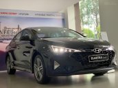 Elantra 1.6 Turbo giá cạnh tranh, nhiều khuyến mãi cho khách hàng cọc trong tháng