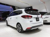 Bán Kia Rondo 2.0GAT năm 2018, màu trắng, giá cạnh tranh