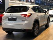 Cần bán xe Mazda CX 5 năm sản xuất 2019, màu trắng, giao xe toàn quốc