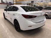 Bán Mazda 3 1.5 AT năm sản xuất 2016, màu trắng số tự động 