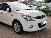 Cần bán Hyundai i20 1.4 AT đời 2010, màu trắng, nhập khẩu nguyên chiếc  