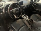 Cần bán Mazda 3 1.5 Hatchback đời 2015, màu đỏ