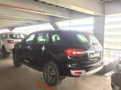  Ford Everest Ambiente năm 2019, màu đen giảm gái cuối năm chỉ còn 924 triệu đồng - Mua ngay tặng quà hấp dẫn