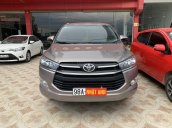 Cần bán Toyota Innova 2.0 năm sản xuất 2018, màu xám (ghi)