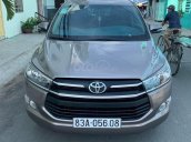 Cần bán xe Innova 2016 số sàn mẫu mới