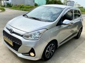 Cần bán Hyundai Grand i10 sx 2017, màu bạc, nhập khẩu nguyên chiếc