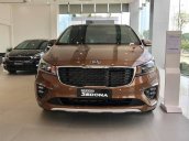 Cần bán Kia Sedona đời 2019, màu nâu, máy xăng, số tự động