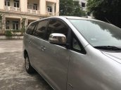 Bán Toyota Innova V năm 2010, màu bạc, chính chủ, 405 triệu