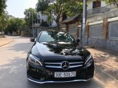 Cần bán Mercedes sản xuất năm 2017 C300 AMG