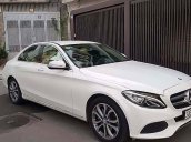 Bán xe cũ Mercedes C200 đời 2017, màu trắng như mới