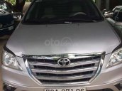 Bán Toyota Innova 2.0 MT sản xuất năm 2013, màu bạc còn mới