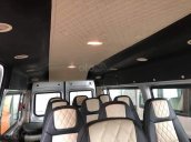 Bến Thành Ford bán nhanh Ford Transit Luxury đời 2019, màu bạc, Giá cực tốt - Giảm cực sâu