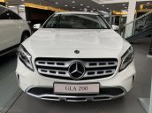 Cần bán xe Mercedes GLA 200 đời 2019, màu trắng, nhập khẩu nguyên chiếc
