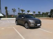 Bán Hyundai Santa Fe 2.2 Diesel đời 2016, màu vàng