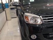 Xe Ford Everest đời 2015, màu đen nhập khẩu nguyên chiếc giá 585 triệu đồng