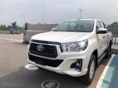 Hỗ trợ trả góp 80% - Miễn phí bảo hành - Trả trước 160 triệu, Toyota Hilux 2.4E MT đời 2019, màu trắng