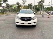 Cần bán gấp Mazda BT 50 2.2 ATH đời 2017, màu trắng, nhập khẩu nguyên chiếc