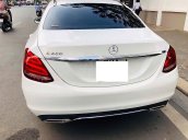 Bán xe Mercedes C200 đời 2015, màu trắng, chính chủ