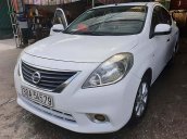 Cần bán gấp Nissan Sunny 1.5 XV sản xuất 2015, màu trắng, chính chủ 