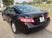 Bán Toyota Camry năm sản xuất 2010, màu đen, nhập khẩu nguyên chiếc, giá chỉ 718 triệu