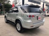 Bán xe Toyota Fortuner 2.7V 4x2 AT năm 2013, màu bạc, số tự động 