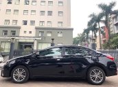 Bán xe Toyota Corolla Altis năm 2017, màu đen, số sàn