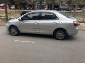 Bán Toyota Vios 1.5E năm sản xuất 2013, màu bạc còn mới 