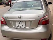 Cần bán xe Toyota Vios E đời 2010, màu bạc số sàn, giá tốt