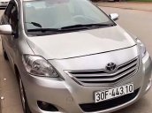 Cần bán xe Toyota Vios E đời 2010, màu bạc số sàn, giá tốt