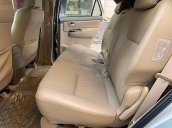 Bán Toyota Fortuner 2.7V 4x2 AT sản xuất 2013, màu bạc, giá tốt